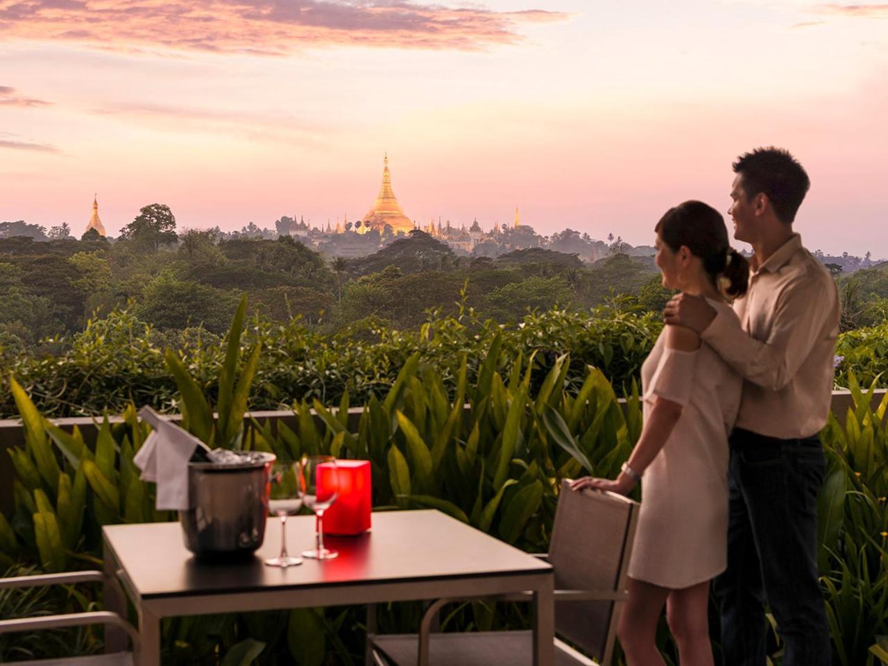 Shangri-La Serviced Apartments, Yangon Exterior photo